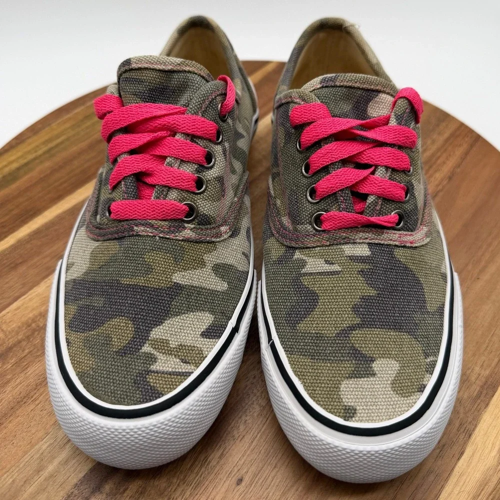 Mossimo Supply Co Women's Size 7 Camo Sneakers Pink Laces Canvas Shoes 0631